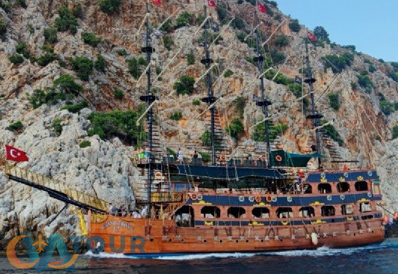Pirate Yacht Tour