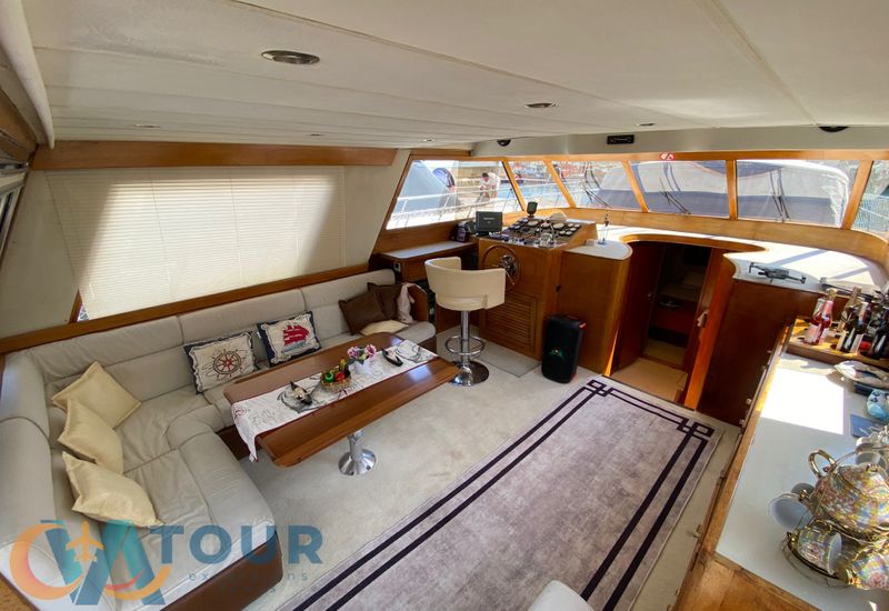 Private Yacht Swallow 11