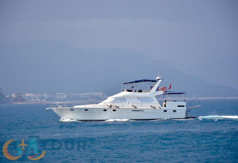 Private Yacht Tulpe 6