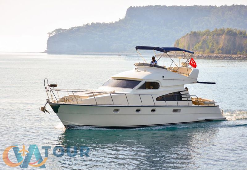 Private Yacht Tulpe 8
