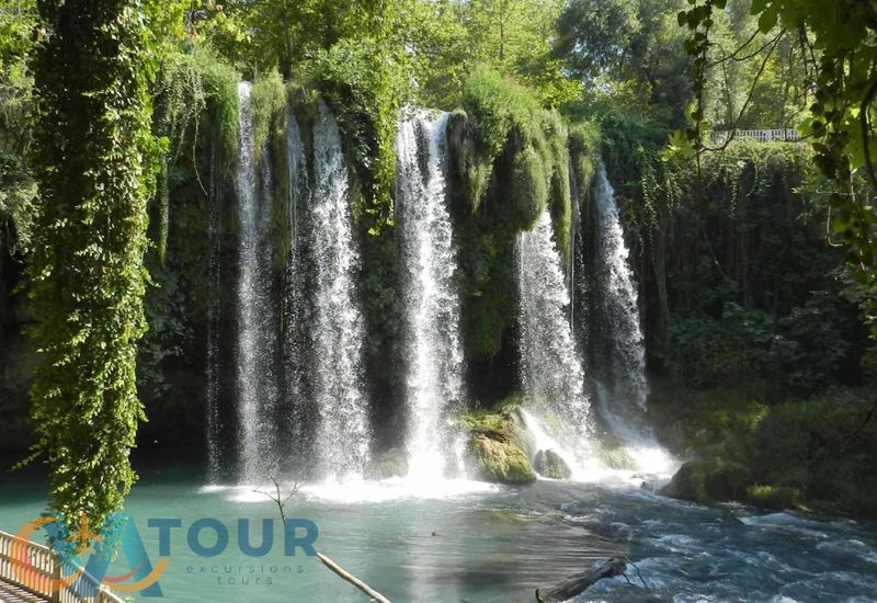 Tour durch die drei Wasserfälle von Antalya