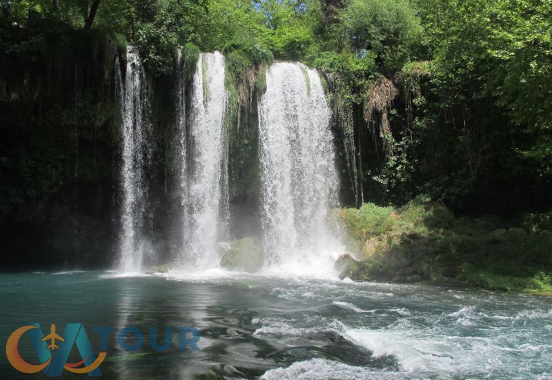 Einkaufszentrum, 1 Wasserfall, Antalya Altstadt