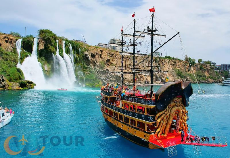 Atlantic Yat ile Düden Şelalesi