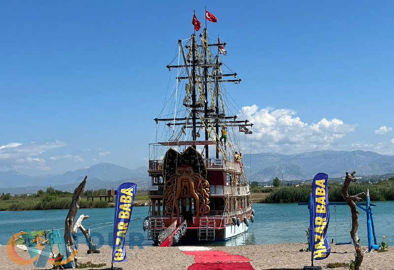Пиратская Яхта Хазар Баба