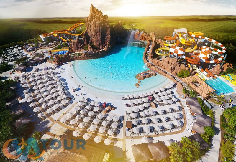 Land der Legenden Belek: Eintrittskarten, Alle Rutschen und Aktivitäten, Delphi-Show, Versicherung.