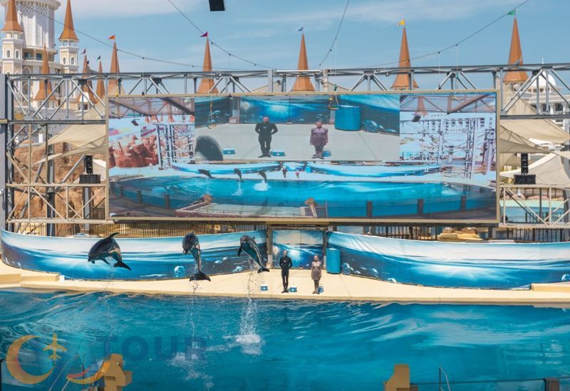 Land der Legenden Belek: Eintrittskarten, Alle Rutschen und Aktivitäten, Delphi-Show, Versicherung.