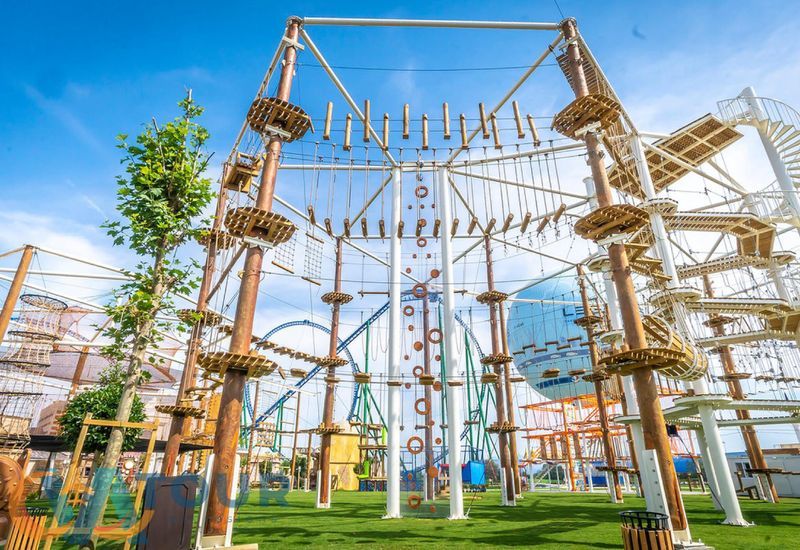 Land der Legenden Belek: Eintrittskarten, Alle Rutschen und Aktivitäten, Delphi-Show, Versicherung.